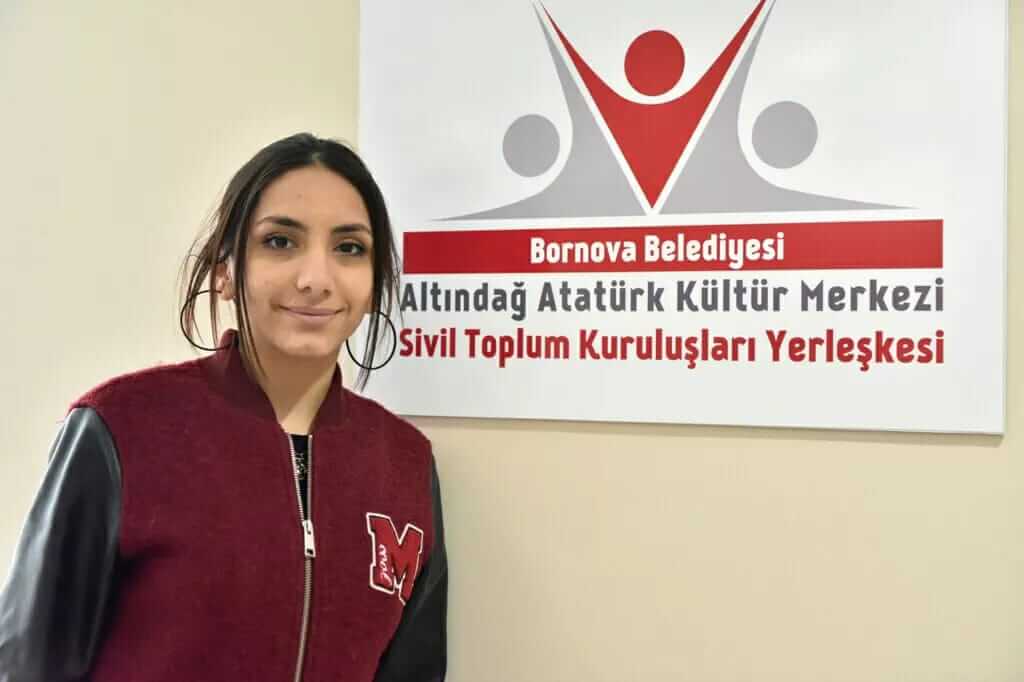 BORNOVALI GENÇLERİ AVRUPA’DAKİ GENÇLERLE BULUŞACAK