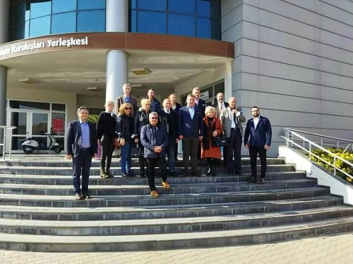 İZMİR AZERBAYCAN KÜLTÜR VE DAYANIŞMA DERNEĞİ ‘Hocalı Katliamı’ Anma Programını STK Yerleşkemizde gerçekleştirdi.