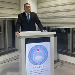 Bornova Belediyesi STK Yerleşkesi üyemiz İzmir Zabıta Teşkilatı Eğitim Kültür Sosyal Yardımlaşma ve Dayanışma Derneği, zabıta personeli üyelerine yönelik “Tüketici Hakları ve Belediye Zabıtası” konulu eğitim toplantısını STK Yerleşkemizde gerçekleştirdi.