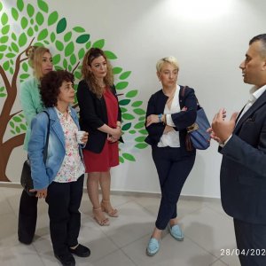 İzmir Kent Konseyi Kadın Meclisi başkanı Canan Aydemir Özkara ve yürütme kurulu üyelerini Bornova Belediyesi Sivil Toplum Kuruluşları Yerleskesi’nde misafir ettik.